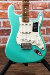 Fender Player Stratocaster RN Seafoam Green