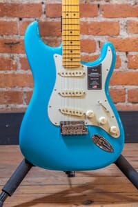 Fender American Professional II Stratocaster- Miami Blue