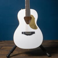 Gretsch G5021WPE Rancher Penguin Parlor Guitar White